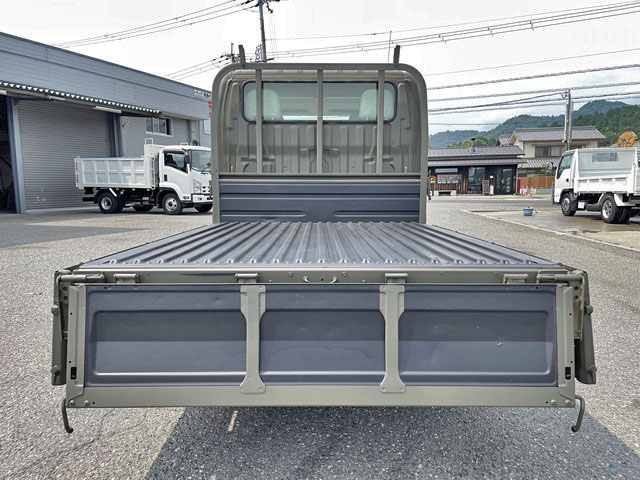 トヨタトヨエースダブルキャブ（Wキャブ）小型（2t・3t）[写真08]