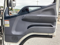 日産アトラスアルミブロック小型（2t・3t）[写真23]