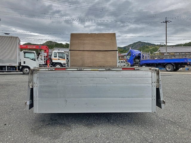 日産アトラスアルミブロック小型（2t・3t）[写真09]