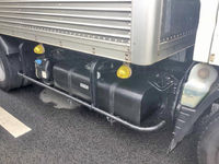 三菱ふそうキャンターアルミバン小型（2t・3t）[写真16]