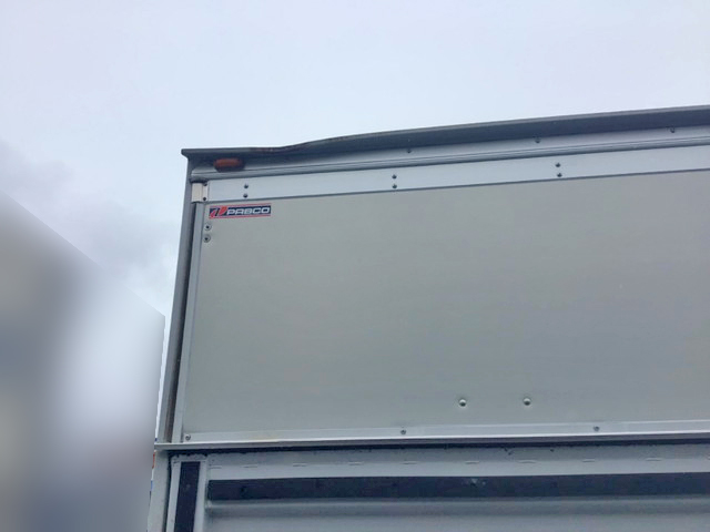 三菱ふそうキャンターアルミバン小型（2t・3t）[写真28]