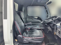 三菱ふそうキャンターアルミバン小型（2t・3t）[写真30]