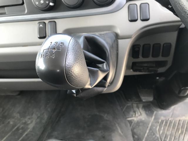 三菱ふそうキャンターダブルキャブ（Wキャブ）小型（2t・3t）[写真12]