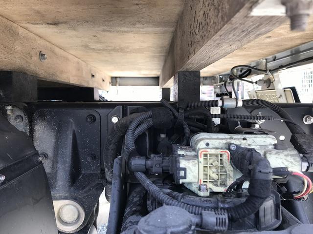 三菱ふそうキャンターダブルキャブ（Wキャブ）小型（2t・3t）[写真24]