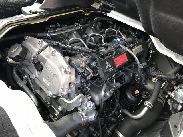 三菱ふそうキャンターダブルキャブ（Wキャブ）小型（2t・3t）[写真26]