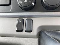 三菱ふそうキャンターダブルキャブ（Wキャブ）小型（2t・3t）[写真31]