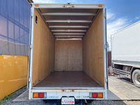 三菱ふそうキャンターアルミバン小型（2t・3t）[写真10]