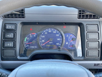 三菱ふそうキャンターアルミバン小型（2t・3t）[写真36]