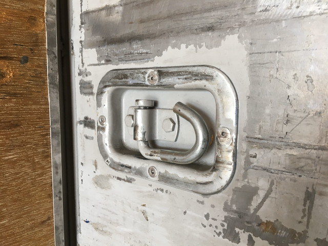 日野レンジャーアルミウイング中型（4t）[写真14]