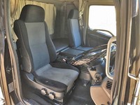 日野レンジャーアルミウイング中型（4t）[写真28]