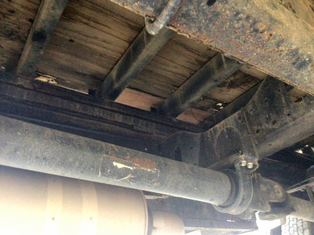 いすゞフォワードセルフクレーン3段増トン（6t・8t）[写真23]