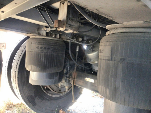 その他のメーカーその他の車種ウイングトレーラー大型（10t）[写真23]