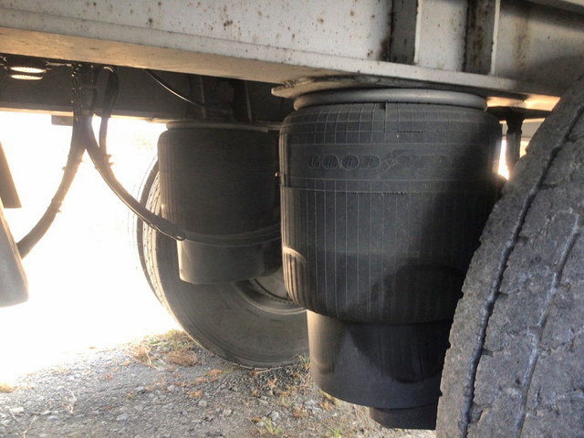 その他のメーカーその他の車種ウイングトレーラー大型（10t）[写真24]