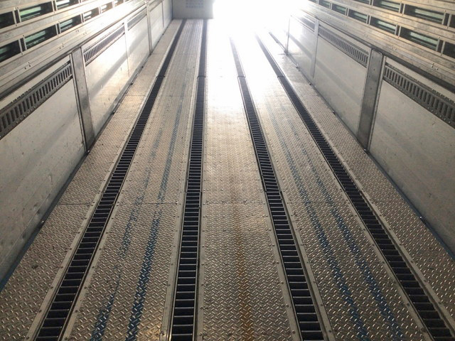 その他のメーカーその他の車種ウイングトレーラー大型（10t）[写真09]