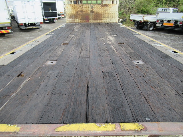 いすゞフォワードアルミブロック増トン（6t・8t）[写真06]