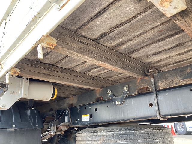 日野レンジャークレーン4段中型（4t）[写真24]