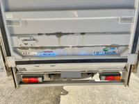 三菱ふそうキャンターアルミバン小型（2t・3t）[写真11]