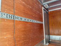 三菱ふそうキャンターアルミバン小型（2t・3t）[写真14]