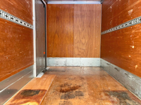 三菱ふそうキャンターアルミバン小型（2t・3t）[写真15]