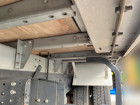 三菱ふそうキャンターアルミバン小型（2t・3t）[写真23]