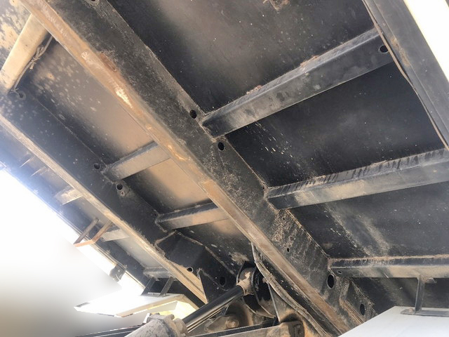 いすゞフォワードダンプ増トン（6t・8t）[写真14]