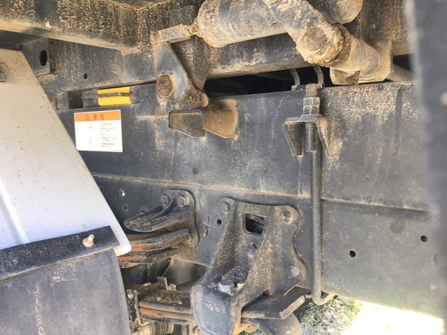 いすゞフォワードダンプ増トン（6t・8t）[写真20]