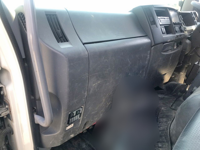 いすゞフォワードダンプ増トン（6t・8t）[写真24]