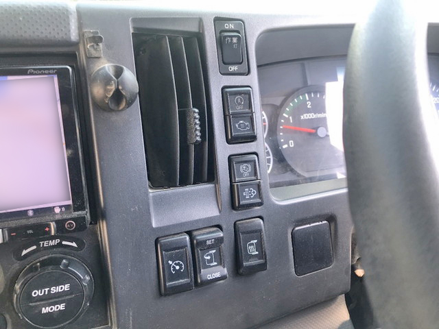 いすゞフォワードダンプ増トン（6t・8t）[写真32]