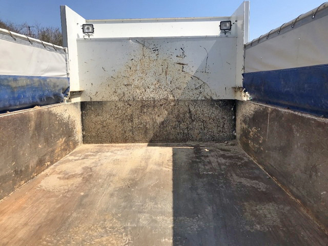 いすゞフォワードダンプ増トン（6t・8t）[写真09]