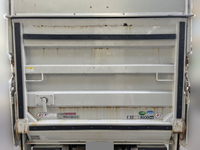 三菱ふそうキャンターアルミバン小型（2t・3t）[写真10]