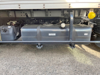 三菱ふそうキャンターアルミバン小型（2t・3t）[写真20]