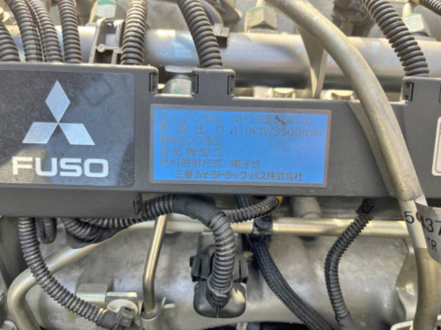 三菱ふそうキャンターアルミバン小型（2t・3t）[写真29]