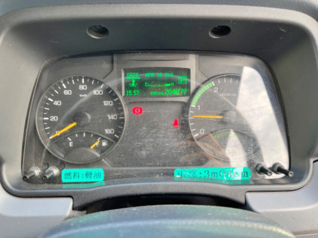 三菱ふそうキャンターアルミバン小型（2t・3t）[写真35]