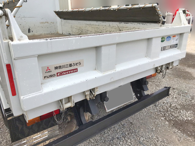 三菱ふそうキャンターダンプ小型（2t・3t）[写真11]