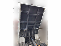 三菱ふそうキャンターダンプ小型（2t・3t）[写真14]