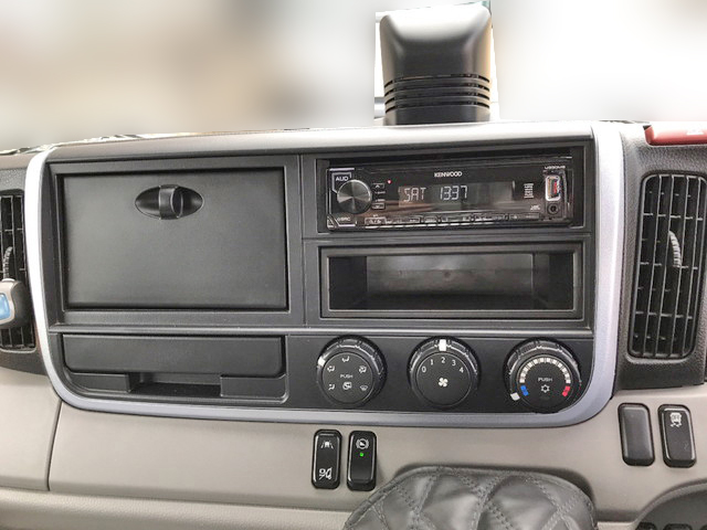 三菱ふそうキャンターダンプ小型（2t・3t）[写真32]