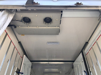 いすゞエルフ冷凍車（冷蔵車）小型（2t・3t）[写真14]