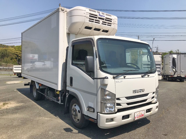 いすゞエルフ冷凍車（冷蔵車）小型（2t・3t）[写真03]