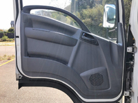 いすゞエルフ冷凍車（冷蔵車）小型（2t・3t）[写真30]