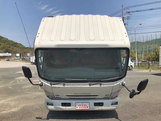 いすゞエルフ冷凍車（冷蔵車）小型（2t・3t）[写真09]