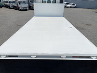 日野デュトロ平ボディ小型（2t・3t）[写真11]