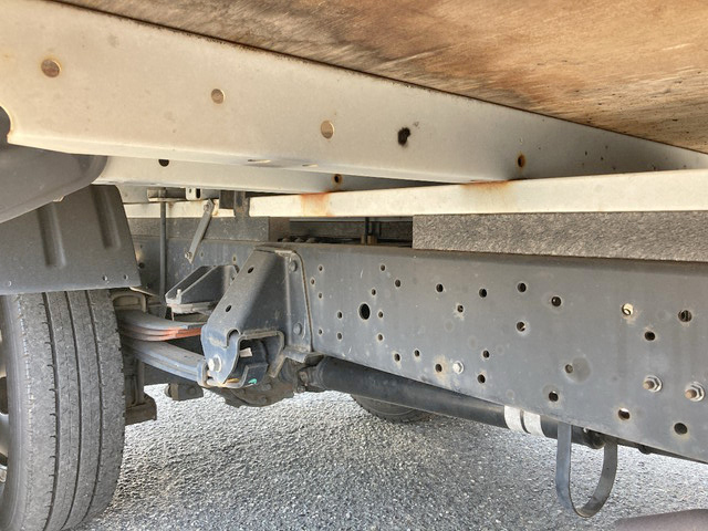 日野デュトロ平ボディ小型（2t・3t）[写真20]