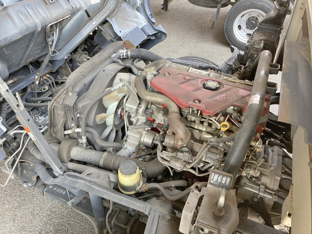 日野デュトロ平ボディ小型（2t・3t）[写真23]