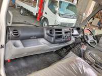 日野デュトロ平ボディ小型（2t・3t）[写真29]