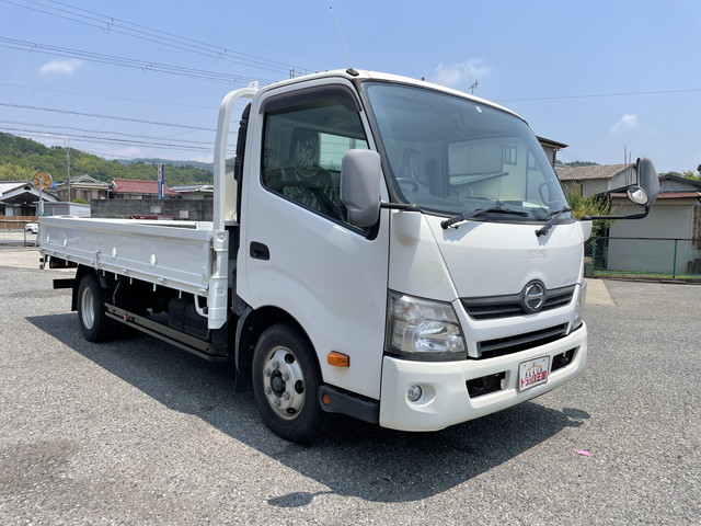 日野デュトロ平ボディ小型（2t・3t）[写真03]