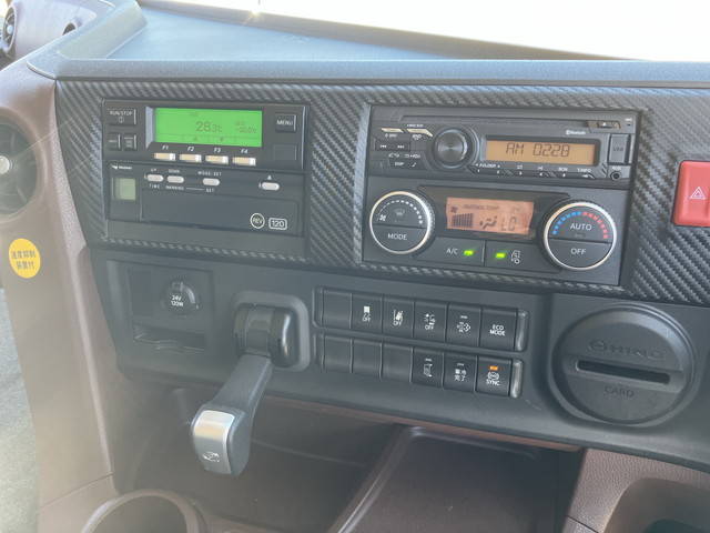 日野プロフィア冷蔵冷凍ウイング大型（10t）[写真37]