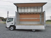 三菱ふそうキャンターアルミウイング小型（2t・3t）[写真04]
