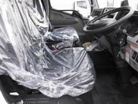 三菱ふそうキャンターアルミウイング小型（2t・3t）[写真07]