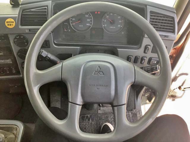 三菱ふそうファイタークレーン3段増トン（6t・8t）[写真27]