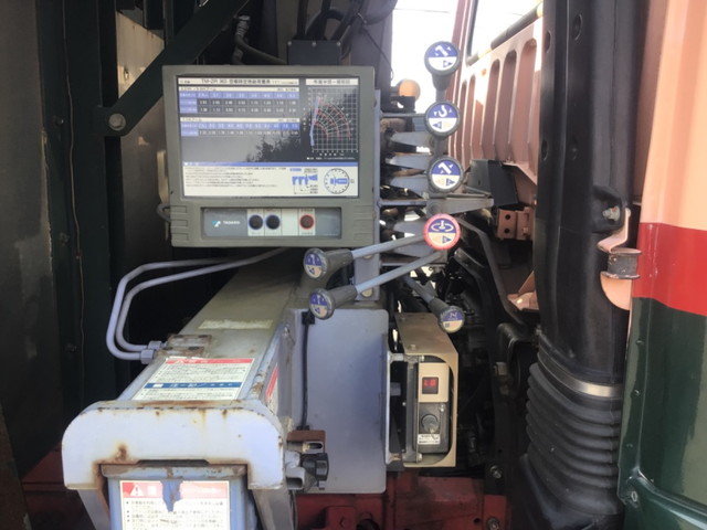 三菱ふそうファイタークレーン3段増トン（6t・8t）[写真09]